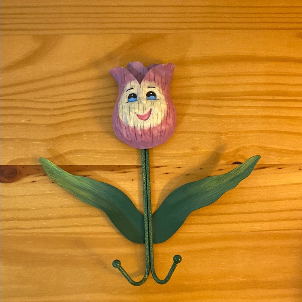 Tulip Wall Hook with Green Leaves